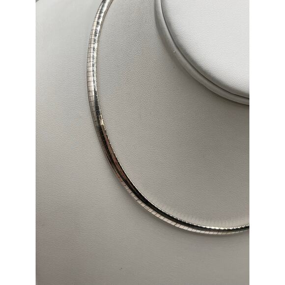 Sterling Silver 925‎ Omega Chain Necklace Round Adjustable 4mm 16”
18.5 grams - Picture 2 of 7